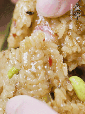 冷水下鍋煮3-4小時(shí)。